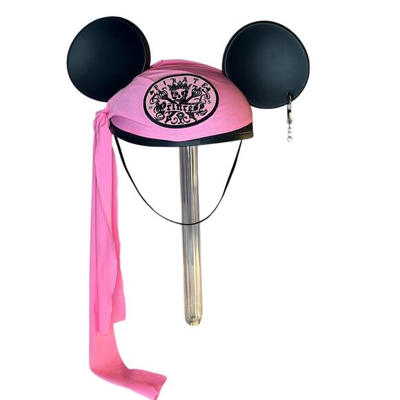 Mouse Ears Pirate Princess - Picture 1 of 2